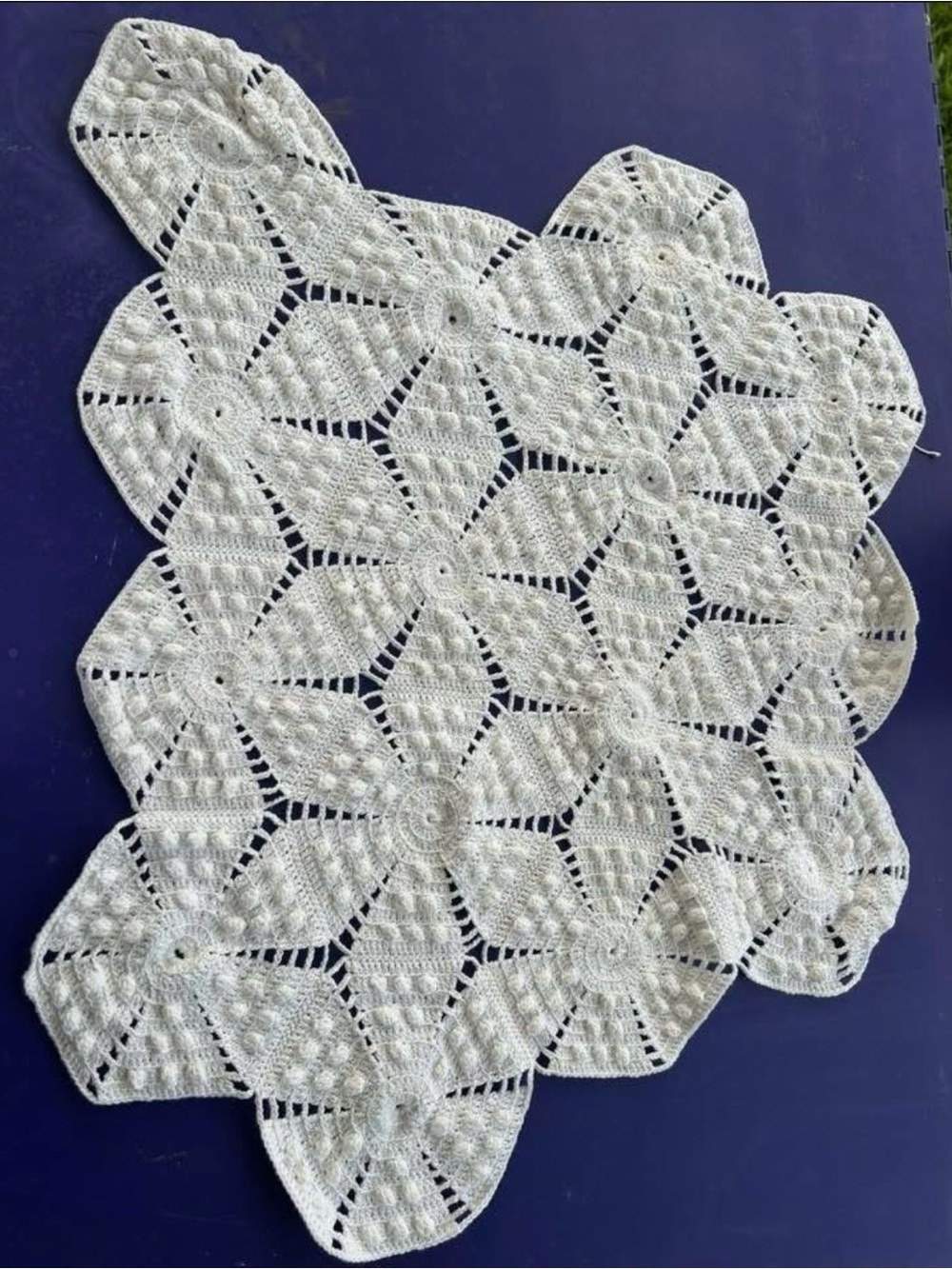 Handmade crochet starter quilt, Swedish popcorn pattern